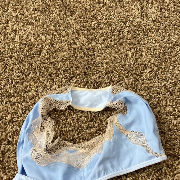 Victoria’s Secret Cinderella blue corset set - Picture 7 of 10